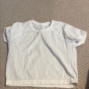 Cropped swiftly tshirt